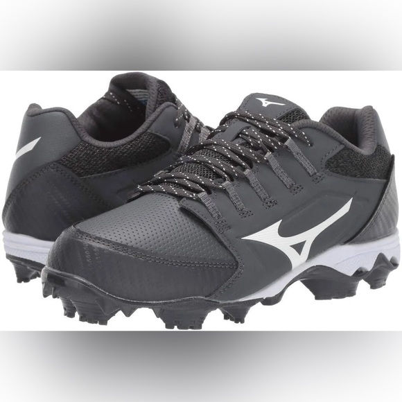 mizuno finch elite 3
